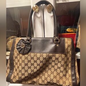 *FLASH SALE* Gucci Vintage Tan and Brown GG Tote $299